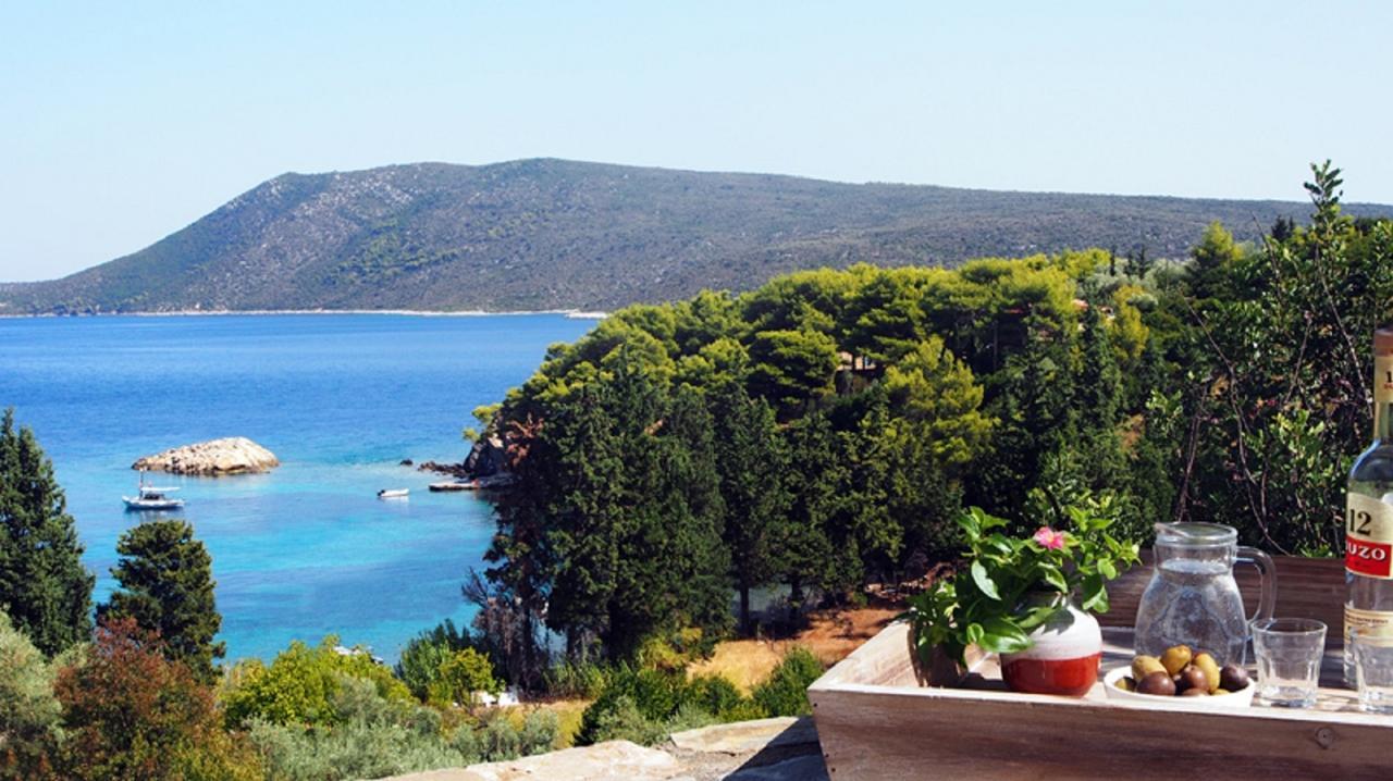 Lithea Villas And Studios By The Sea Agios Petros  Exterior photo